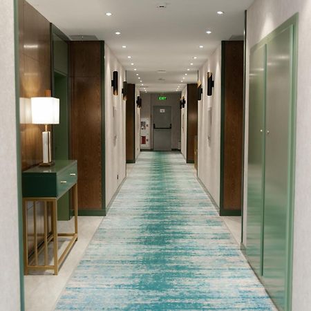 Hotel Park Dedeman Ałma Ata Zewnętrze zdjęcie